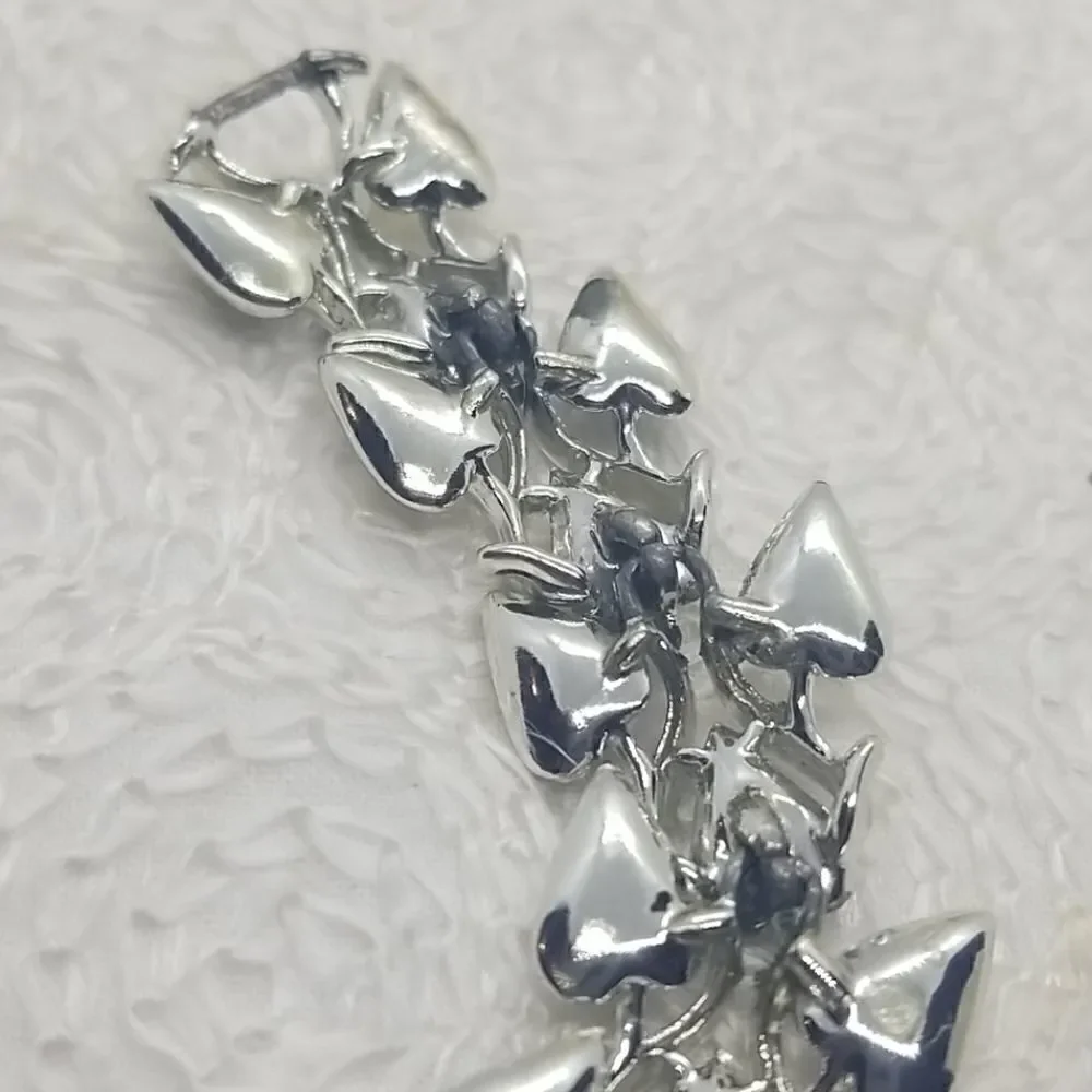 Coro Bracelet Leaf Black White Leaves Enamel Link Vintage Bracelet